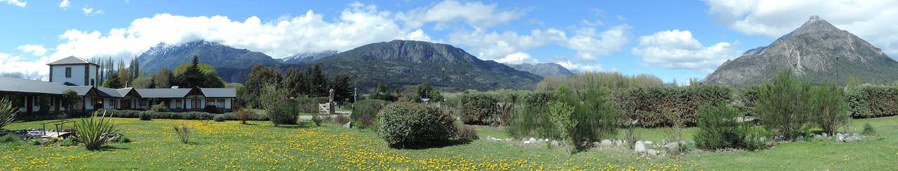 Hosteria El Hoyo Hoyo de Epuyén Exteriér fotografie
